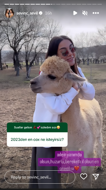 Sevil-Sevinc bacılarının "toppuş" vaxtları - FOTO