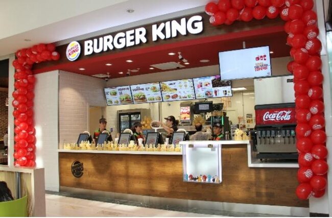 "Burger King" maaşımızı vermir" - Şikayət