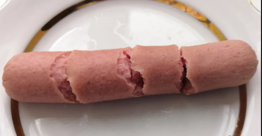 Kolbasada təbii ətin olub-olmadığını BELƏ YOXLAMAQ OLAR