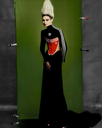 Gigi Hadi jurnalın ÜZ QABIĞINDA - FOTO