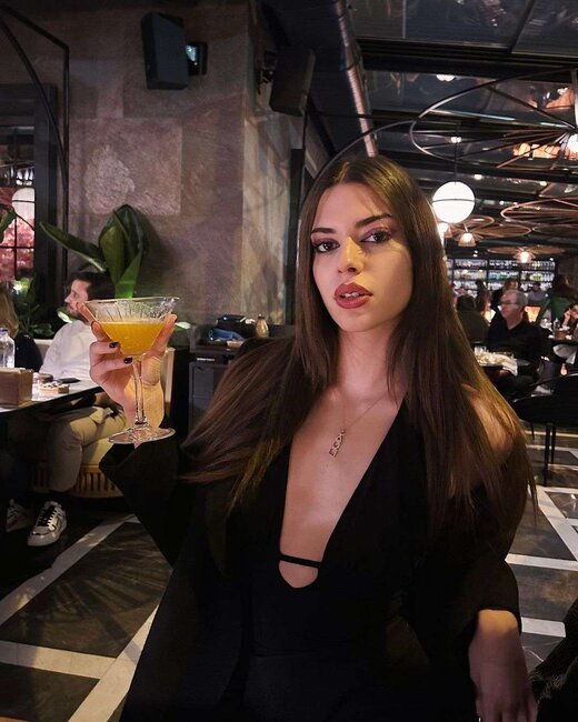 Defne Samyelinin qızı döyüldü