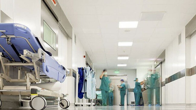 Bakıda məktəbdə saqqızdan kütləvi zəhərlənmə