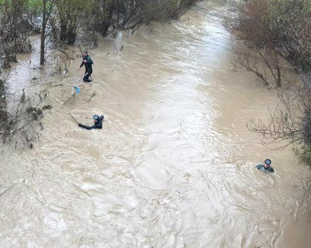 2 gündür itkin düşən 3 yaşlı uşağın meyiti görün hardan tapıldı ?! - FOTO