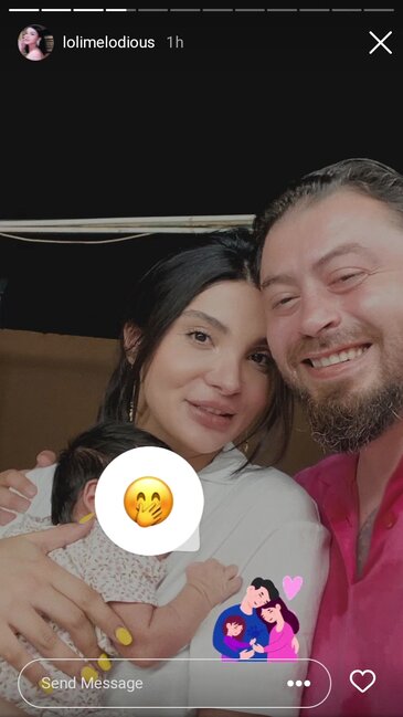 Reper Qurd həyat yoldaşı və qızı ilə - FOTOLAR