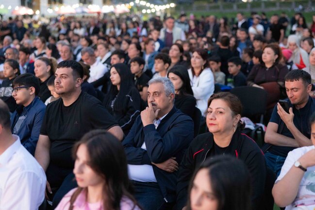 "AzerGold" QSC və Bakı Media Mərkəzinin təşkilatçılığı ilə Daşkəsəndə milli kino seansı keçirilib - FOTO