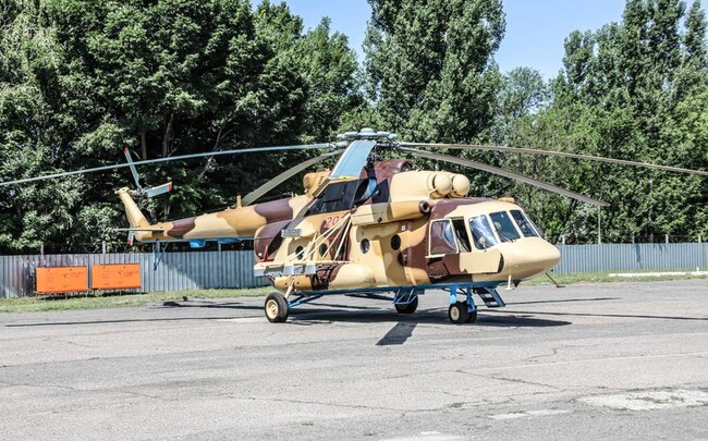 Qırğızıstan Müdafiə Nazirliyinin helikopteri sərt eniş edib