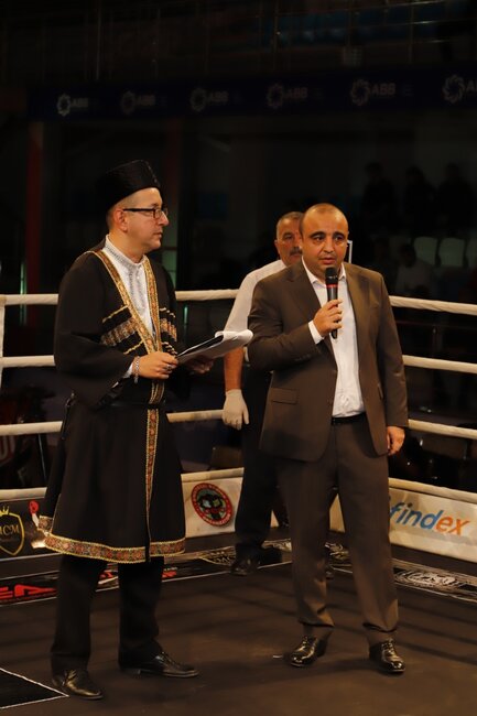 Bakıda UBO-nun Dünya kəməri uğrunda döyüş keçirilib