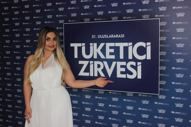 Şəbnəm Tovuzlu Türkiyə şou-biznesinə qatılır - FOTOLAR