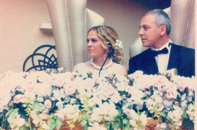 İdmançının əri internetdə tanış olduğu qıza lüt şəkilini göndərdi - FOTO