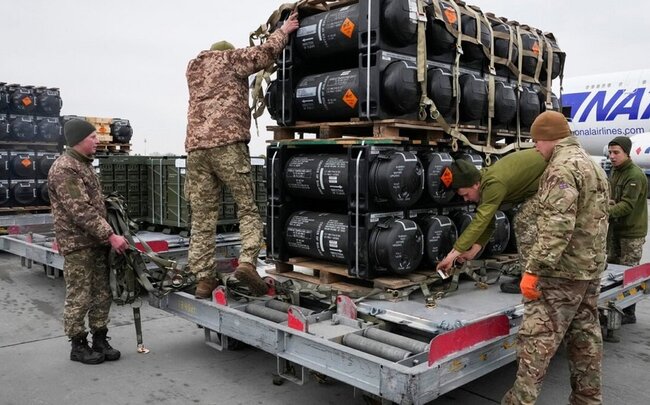 Washington Post: ABŞ dəniz yolu ilə Ukraynaya daha çox silah verməyə başlayıb