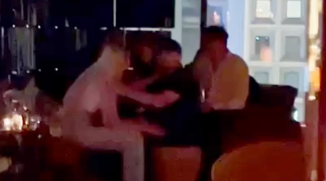 Leonardo Di Kaprio İLK DƏFƏ 25 yaşdan böyük xanımla SEVGİLİ OLDU - FOTO