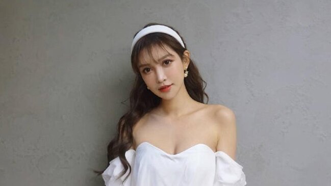 Bu qız 100-dən çox əməliyyat keçirib iki klinika açdı - FOTO-VİDEO