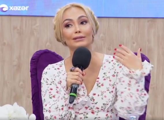 Azərbaycanlı müğənni Whatsapp-da qadınlarla bağlı status yazdı, gözlənilməz hadisə baş verdi - FOTO