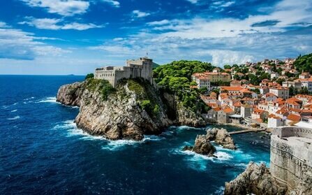 Bu şəhərdə CƏMİ 25 QƏPİYƏ EVLƏR SATILIR