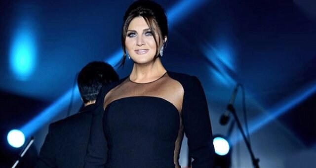 49 yaşlı Sibel Can "hamam" fotolarıyla "İnstagram"ı PARTLATDI - FOTOLAR