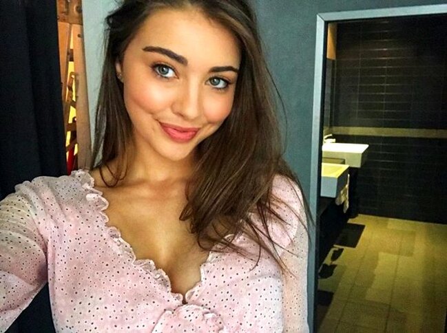 Hamama girən gənc model həyatının ŞOKUNU YAŞADI - İNANMAYACAQSIZNIZ - FOTO