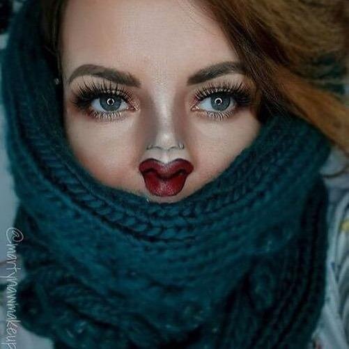 YENİ TREND: Burunda dodaqlar və 