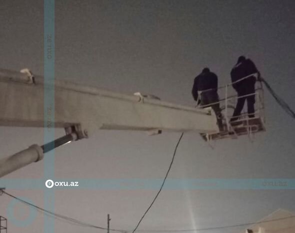 Novruz tonqalı Balaxanı qəsəbəsinin bir hissəsini işıqsız qoydu - FOTO