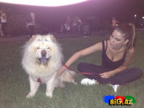 Ido, milli futbolçunun bacısı ilə birlikdə - FOTO