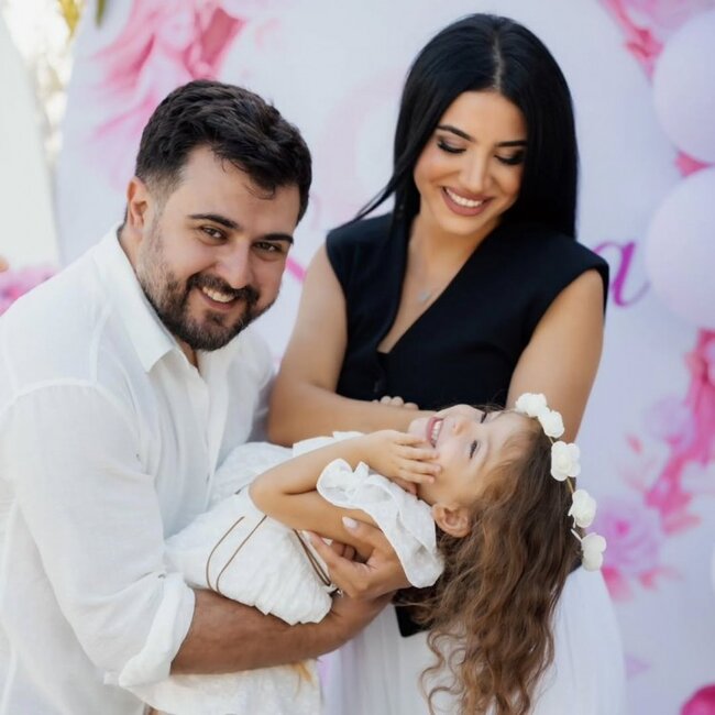 Cavid Güldən xanımı ilə bağlı paylaşım - Foto