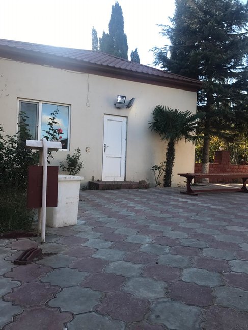 Abşeron rayon Görədil qəsəbəsində bağ evi satılır!