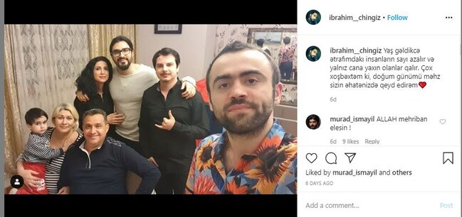 Məşhur aktyordan sevgilisi və ailəsi ilə SƏMİMİ FOTO