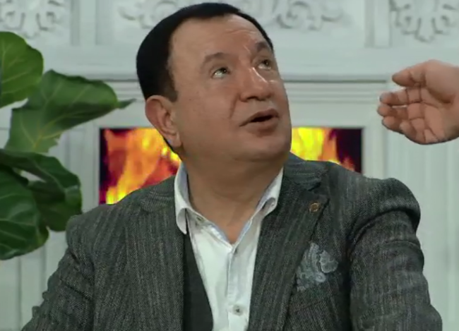 Azərbaycanlı məşhurun həyat yoldaşı XƏYANƏTİN ƏVƏZİN ondan belə çıxdı - FOTO