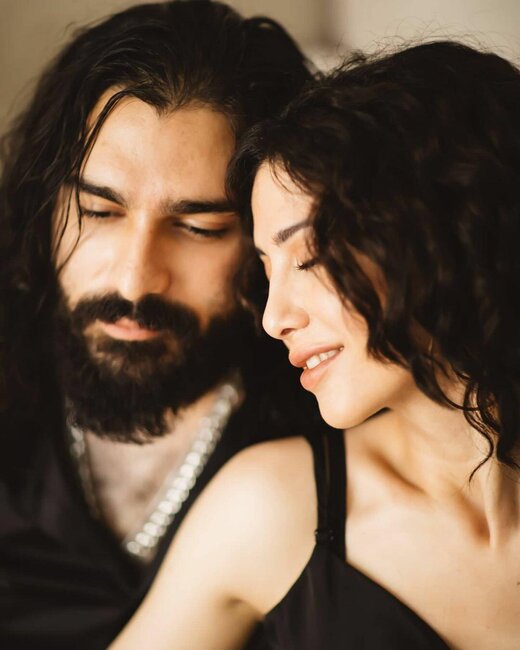Məşhur cütlüyün romantik dolu anları - FOTO