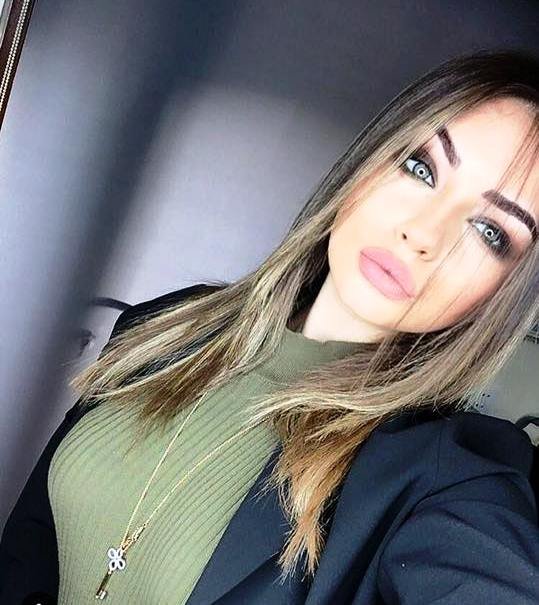 Azərbaycanlı model Emma "İnstagram"ı sökür - FOTOLAR
