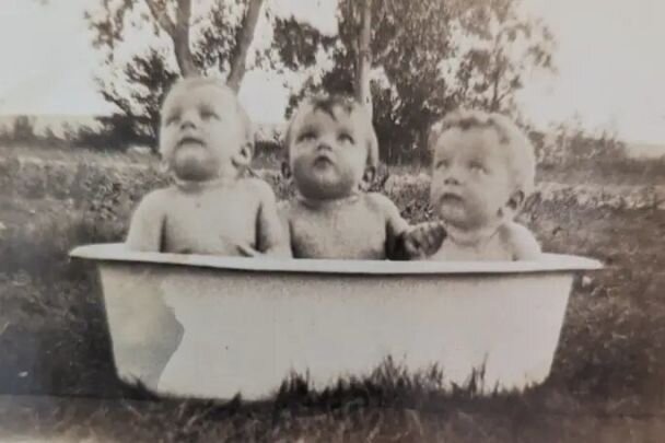 Dünyanın ən yaşlı kişi üçəmləri: Uzunömürlülüyün səbəbi - FOTO