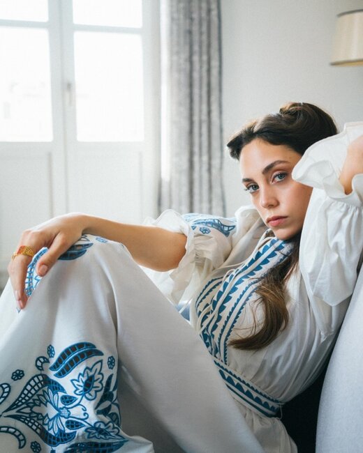 "Demək olar ki, hər serialda qadın aldadılır"