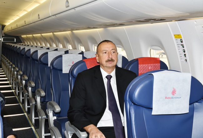 Prezident "Buta Airways"in Bakıya gətirilən ilk təyyarəsi ilə tanış oldu - FOTOLAR