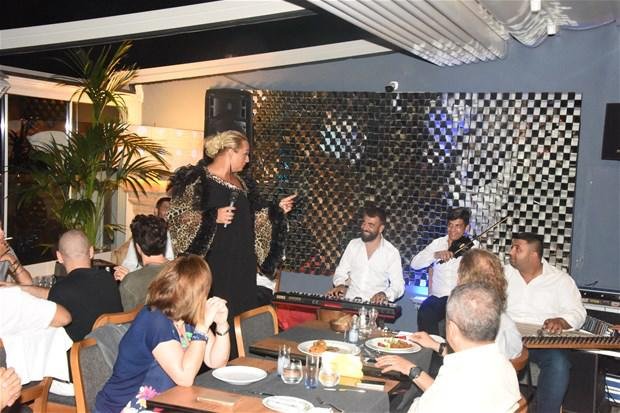 "O heç vaxt qadın olmayıb, trans olub" - FOTOLAR