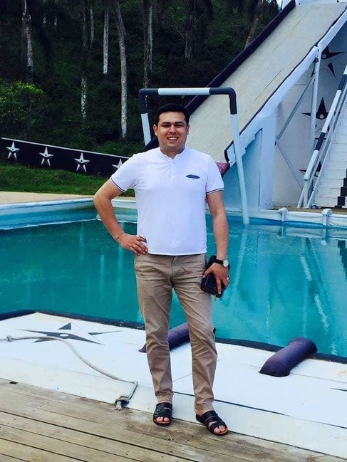 Azərbaycanlı "Xaricdə təhsil" adıyla yüzlərlə adamın pulunu və sənədlərini götürüb ABŞ-a qaçdı