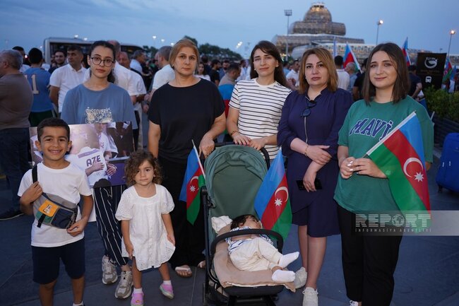 Olimpiadada qızıl medal qazanmış cüdoçular Vətənə qayıdıblar - FOTOLAR