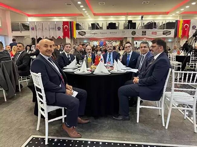 Aqil Ələsgər Almaniyada "Türk Dünyası Mediasına Xidmət" mükafatına layiq görüldü - FOTOLAR