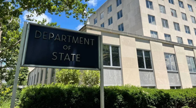 ABŞ diplomatlarını Səudiyyə Ərəbistanından çıxarır