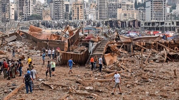 Beyrut dəhşətli partlayışdan sonra - FOTO