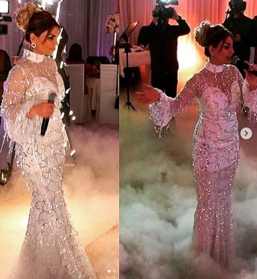 Şəbnəm Tovuzlu bəyaz geyimi ilə göz oxşadı - FOTO