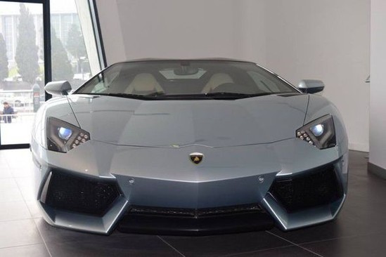 Bakıda 460 min manatlıq "Lamborghini" satıldı – FOTO