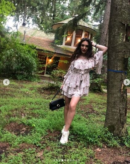 Ərə gedib Amerikaya köçən azərbaycanlı aparıcının ARXİV FOTOSU