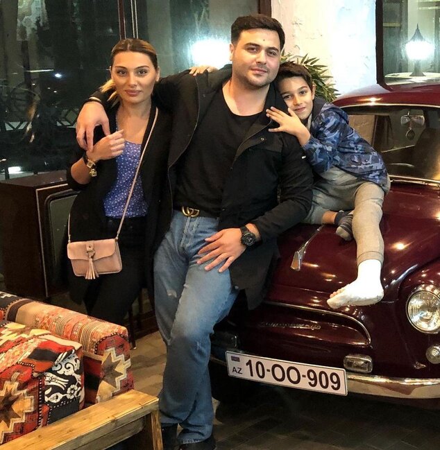 Həyat yoldaşı ilə foto paylaşıb bunları yazdı