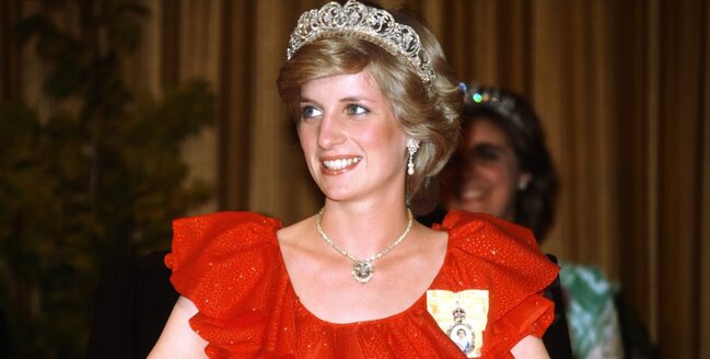 Şahzadə Diananın qardaşı arxiv görüntü paylaşdı - FOTO