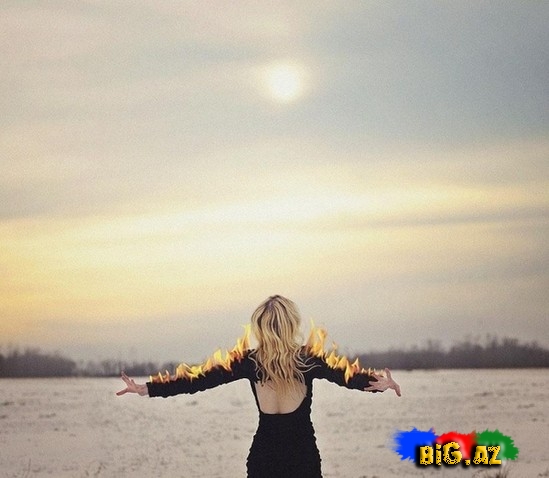 20 yaşlı qızın şəkilləri heyranedicidir - FOTO