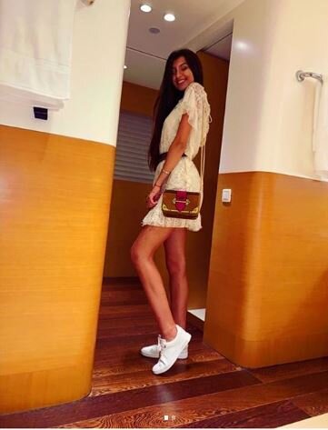 Azərbaycanlı mərhum nazirin müğənni nəvəsi - FOTOLAR