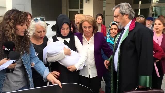 Doğuş zamanı arvadını bıçaqlayan şübhəlinin ŞOK AÇIQLAMASI: Üçünü də öldürərdim