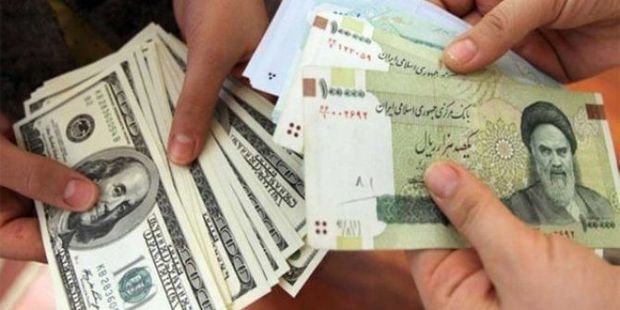 İranda dollar "tarixi rekord" qırdı