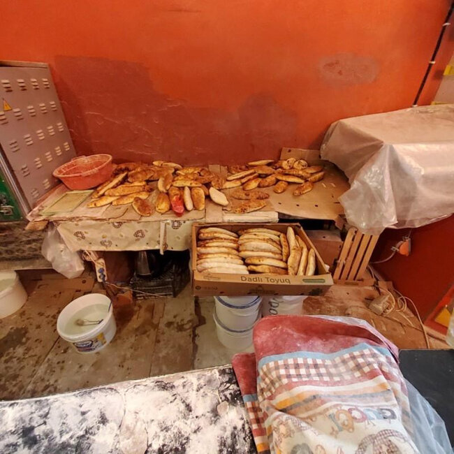 Dönərxanada iyrənc mənzərə - FOTO