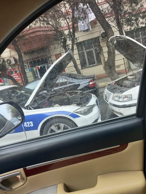 Yol polisindən nümunəvi addım - FOTO