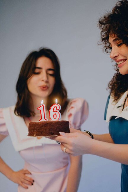 Özü boyda qızı var - FOTOLAR